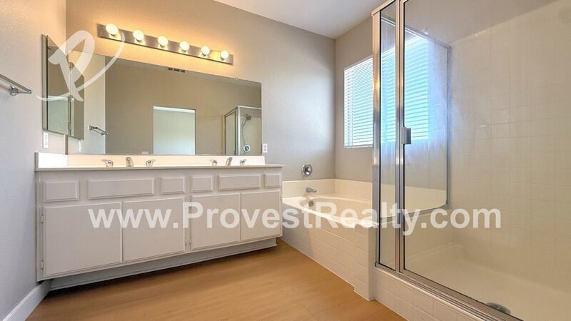 Beautifully Renovated 4 Bedroom, 2.5 Bathroom Victorville Home!!! property image