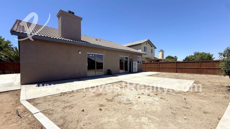 Beautifully Renovated 4 Bedroom, 2.5 Bathroom Victorville Home!!! property image