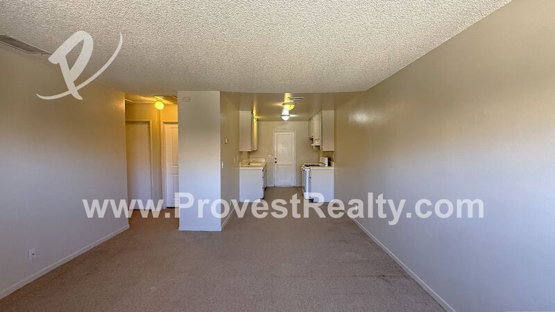 Cozy 2 Bed, 1 Bath Apple Valley Apartment! property image