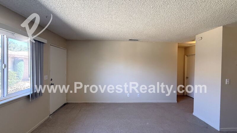 Cozy 2 Bed, 1 Bath Apple Valley Apartment! property image