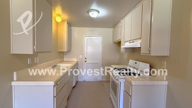 Cozy 2 Bed, 1 Bath Apple Valley Apartment! property image