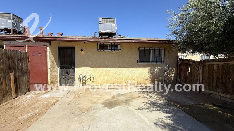 Cozy 2 Bed, 1 Bath Apple Valley Apartment! property image