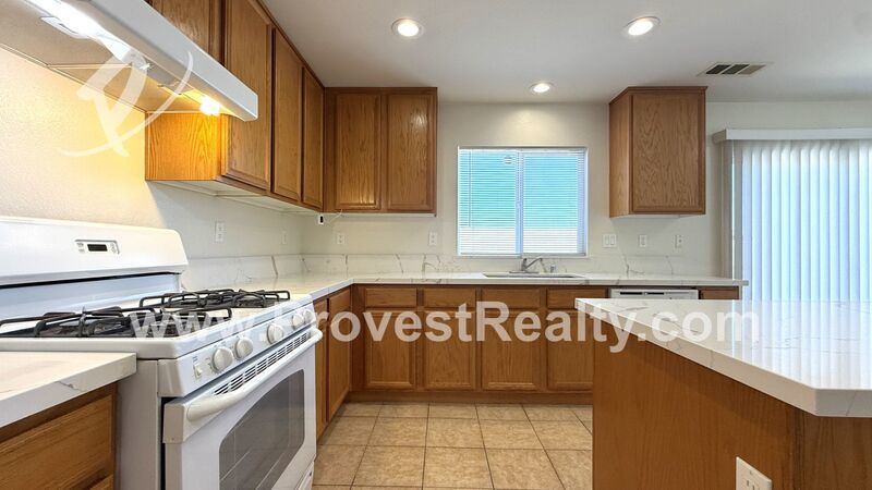 Captivating 3 Bed, 2.5 Bath Hesperia Home!!! property image