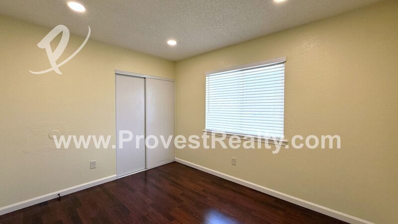 Enchanting 3 Bedroom, 1.5 Bathroom Apple Valley Home!! property image