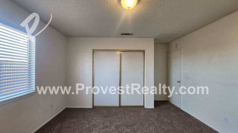 Charming 2 Bed, 2 Bath Apple Valley Apartment!!! property image