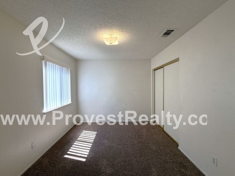 Cozy 2 Bed, 2 Bath Apple Valley Apartment!!! property image