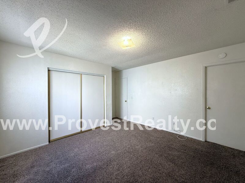 Cozy 2 Bed, 2 Bath Apple Valley Apartment!!! property image