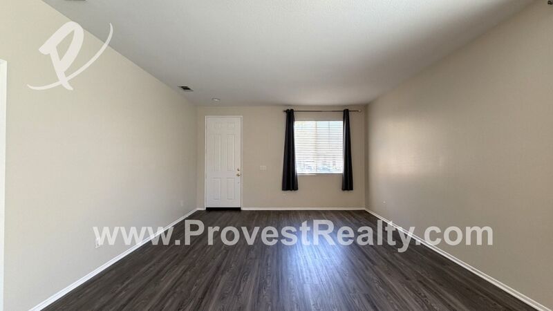 Stunning 5 Bedroom, 3 Bathroom, Single-Story Hesperia Home!! property image