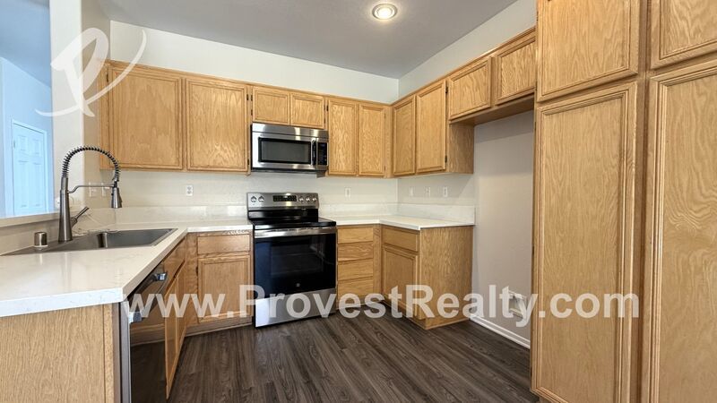 Stunning 5 Bedroom, 3 Bathroom, Single-Story Hesperia Home!! property image