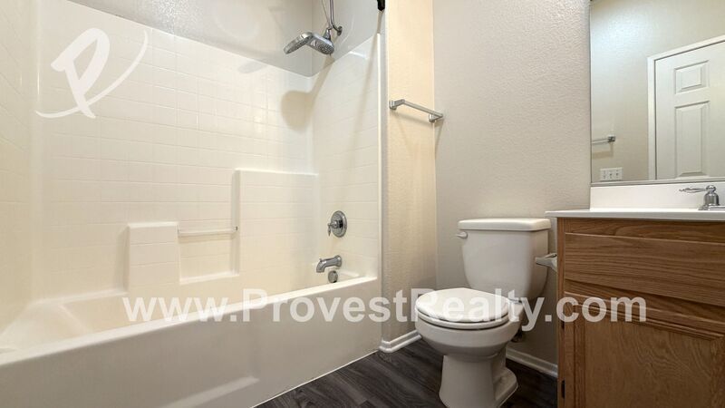 Stunning 5 Bedroom, 3 Bathroom, Single-Story Hesperia Home!! property image