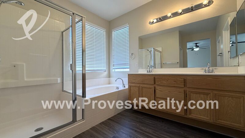Stunning 5 Bedroom, 3 Bathroom, Single-Story Hesperia Home!! property image