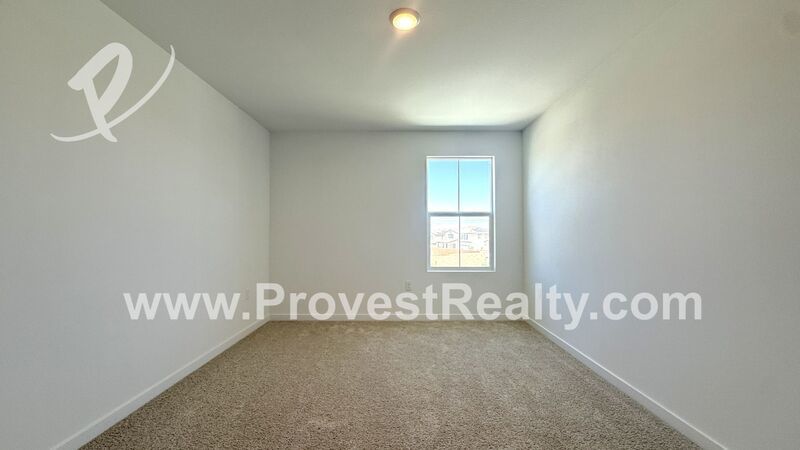 Stunning, New Build 4 Bed, 3 Bath Hesperia Home w SOLAR!!! property image