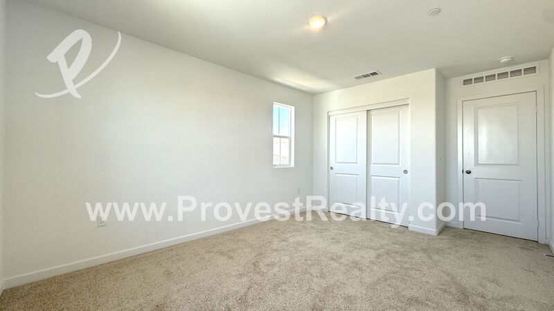 Stunning, New Build 4 Bed, 3 Bath Hesperia Home w SOLAR!!! property image