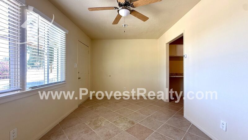 2 Bedroom, 1 Bathroom Hesperia Apartment!!! property image
