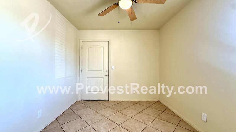 2 Bedroom, 1 Bathroom Hesperia Apartment!!! property image