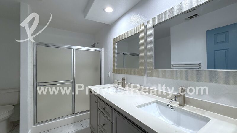 Beautiful 4 Bedroom, 2 Bathroom Apple Valley Home with Solar!!! property image
