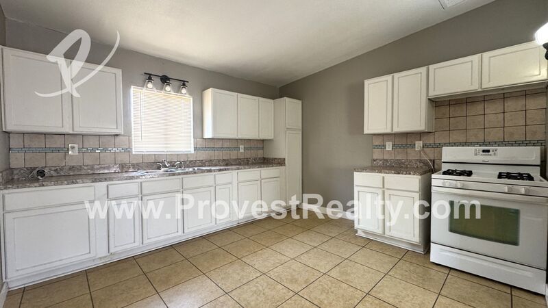 Nice 2 Bed, 1 Bath Adelanto Home!! property image
