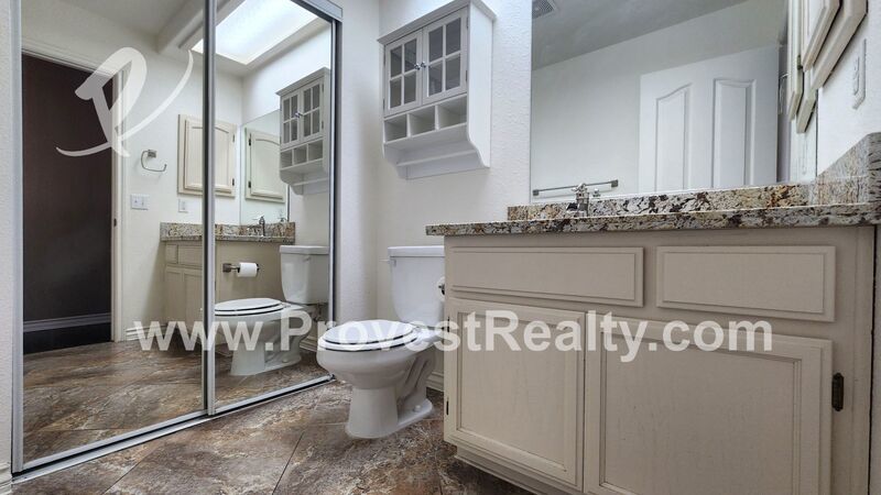 Beautiful 4 Bed, 3 Bath Apple Valley Home with Bonus Room!!! property image