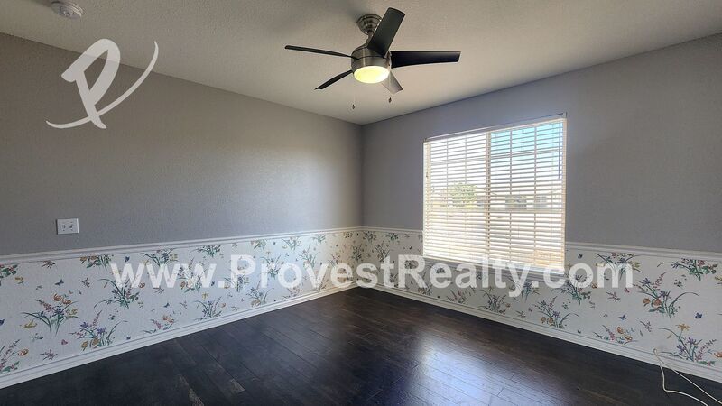 Beautiful 4 Bed, 3 Bath Apple Valley Home with Bonus Room!!! property image