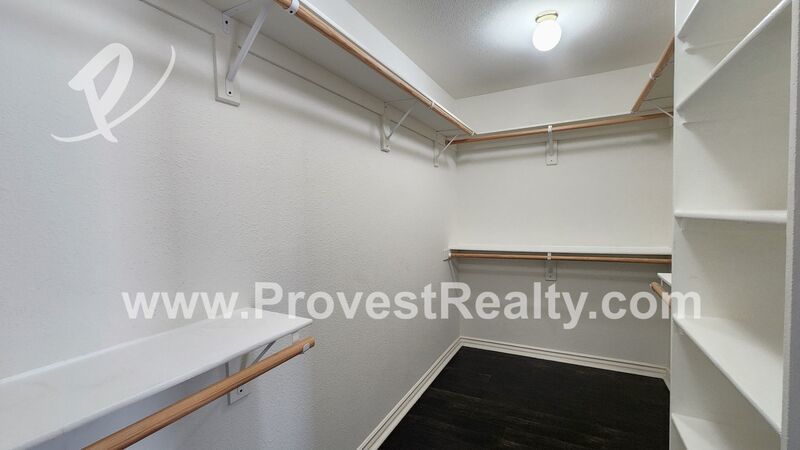 Beautiful 4 Bed, 3 Bath Apple Valley Home with Bonus Room!!! property image