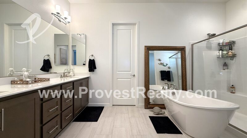 Gorgeous New 4 Bedroom, 2.5 Bathroom Hesperia Home w/ SOLAR!!! property image