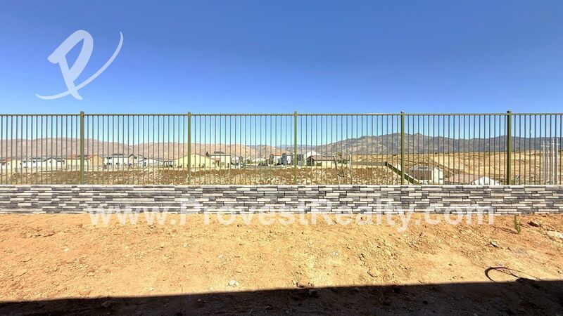 Gorgeous New 4 Bedroom, 2.5 Bathroom Hesperia Home w/ SOLAR!!! property image