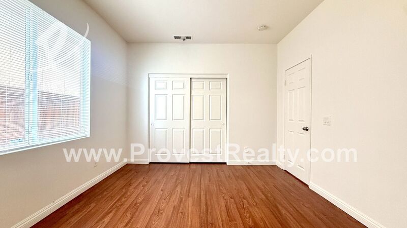 Huge 4 Bedrooms, 3 Bathrooms Hesperia Home with A Loft!!! property image