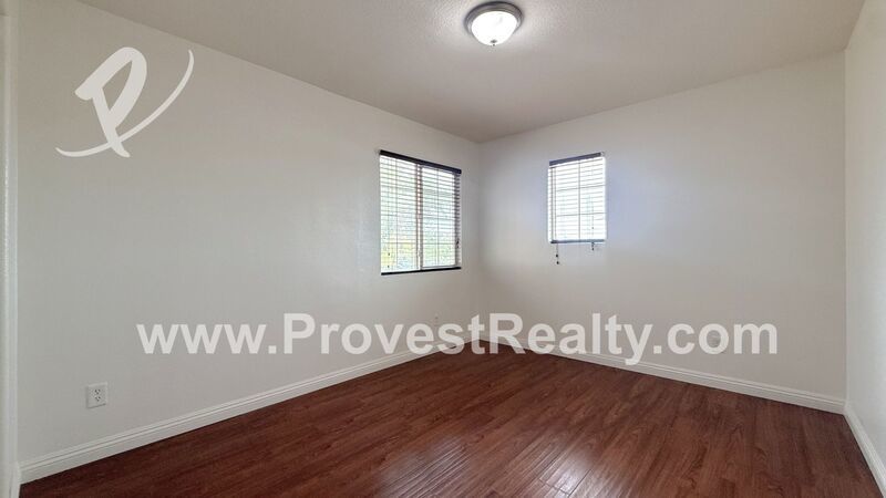 Huge 4 Bedrooms, 3 Bathrooms Hesperia Home with A Loft!!! property image