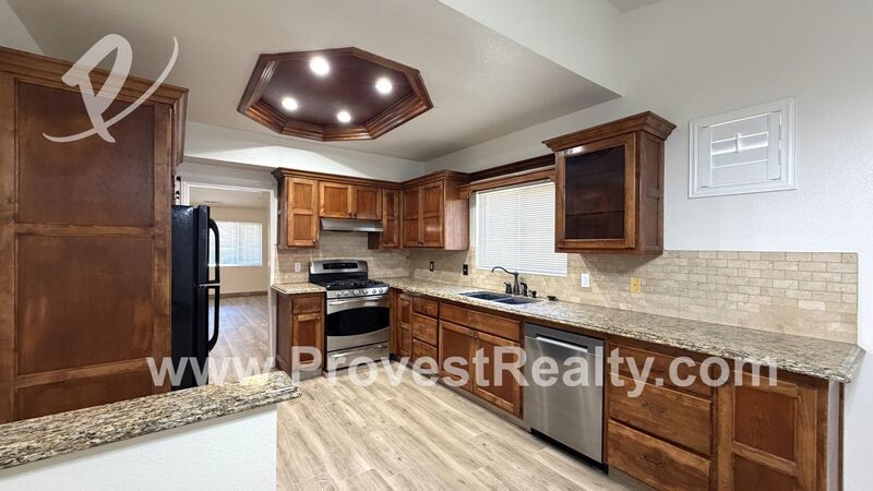 3 Bedroom, 2 Bathroom Victorville Home!! property image