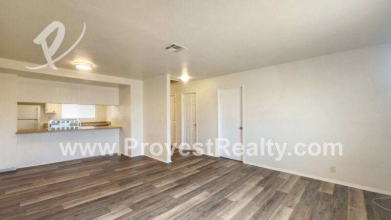 Cozy 2 Bed, 1 Bath Apple Valley Apartment!! property image