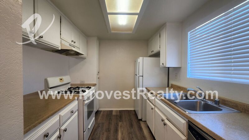 Cozy 2 Bed, 1 Bath Apple Valley Apartment!! property image