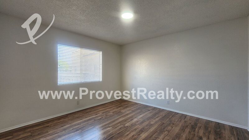Cozy 2 Bed, 1 Bath Apple Valley Apartment!! property image