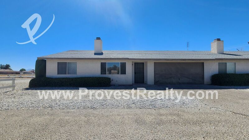 Charming 3 Bed, 2 Bath Apple Valley Apartment!! property image