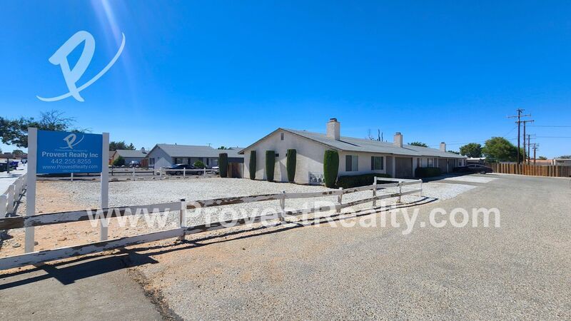 Charming 3 Bed, 2 Bath Apple Valley Apartment!! property image