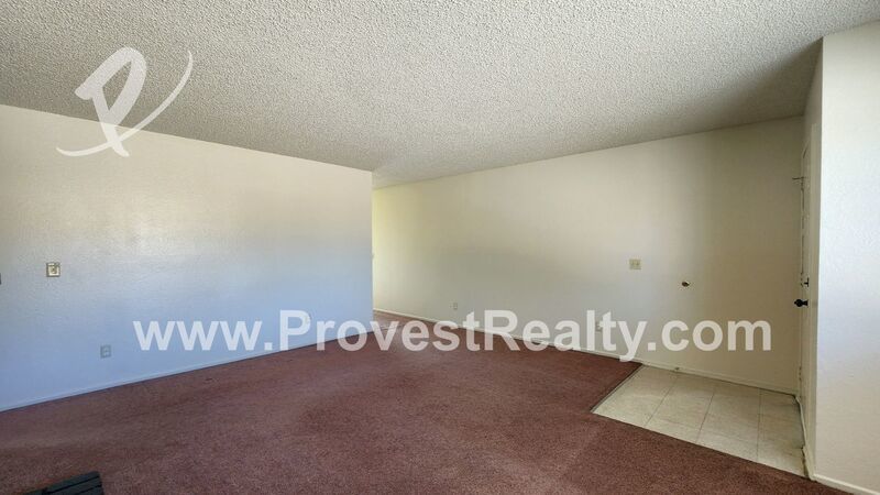 Charming 3 Bed, 2 Bath Apple Valley Apartment!! property image