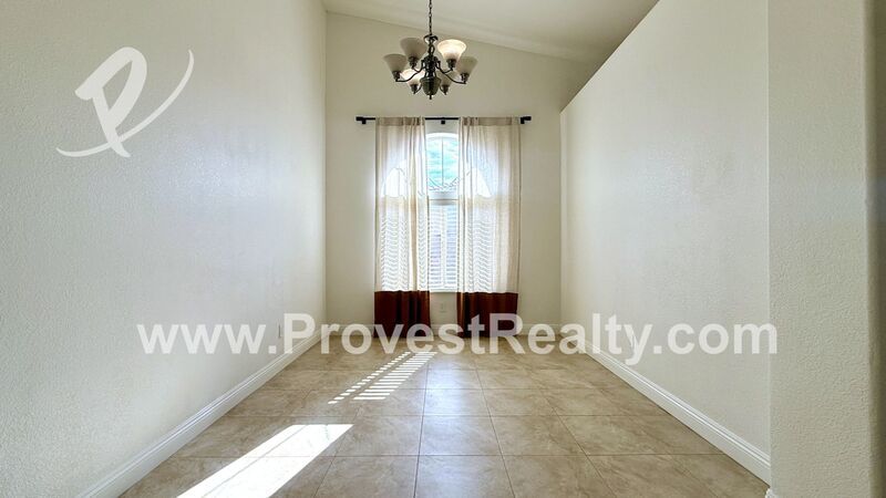 Stunning 3 Bedroom, 2 Bathroom Hesperia Home w/ Solar!!! property image