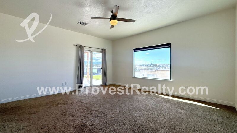 Stunning 3 Bedroom, 2 Bathroom Hesperia Home w/ Solar!!! property image
