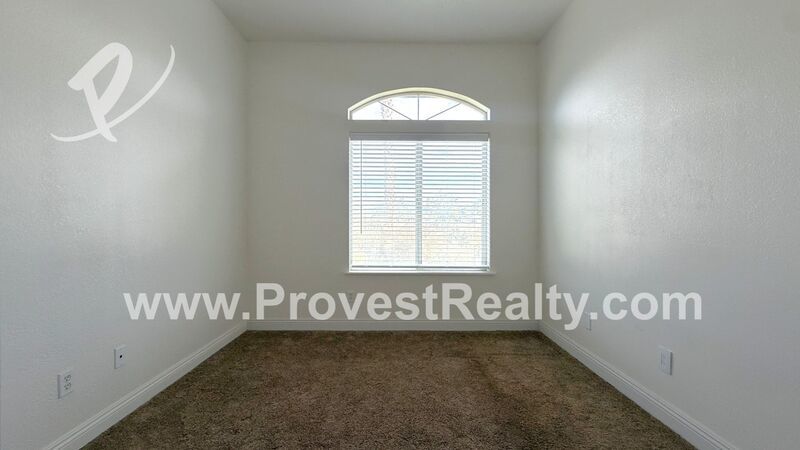 Stunning 3 Bedroom, 2 Bathroom Hesperia Home w/ Solar!!! property image