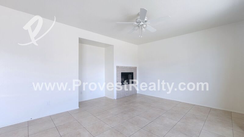 HUGE 5 Bedroom, 3 Bathroom Home in Hesperia!! property image