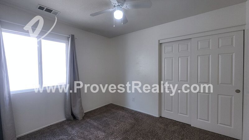HUGE 5 Bedroom, 3 Bathroom Home in Hesperia!! property image