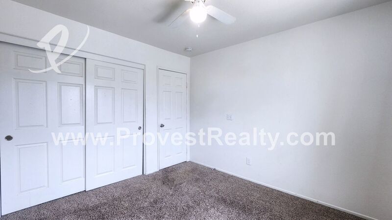 HUGE 5 Bedroom, 3 Bathroom Home in Hesperia!! property image