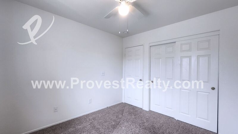 HUGE 5 Bedroom, 3 Bathroom Home in Hesperia!! property image