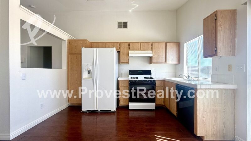Cozy 3 Bedroom, 2 Bathroom Victorville Home!!! property image