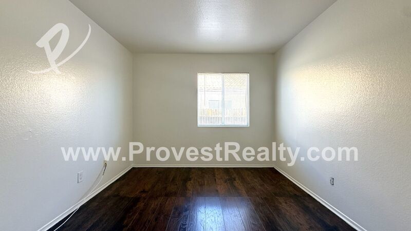 Cozy 3 Bedroom, 2 Bathroom Victorville Home!!! property image
