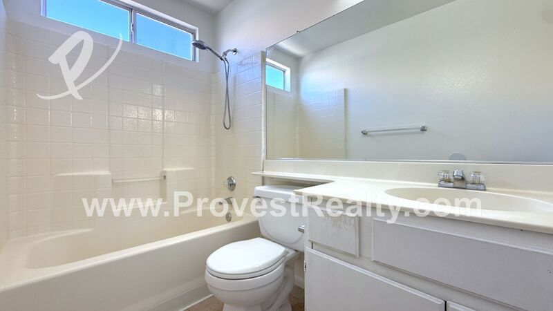 Cozy 3 Bedroom, 2 Bathroom Victorville Home!!! property image