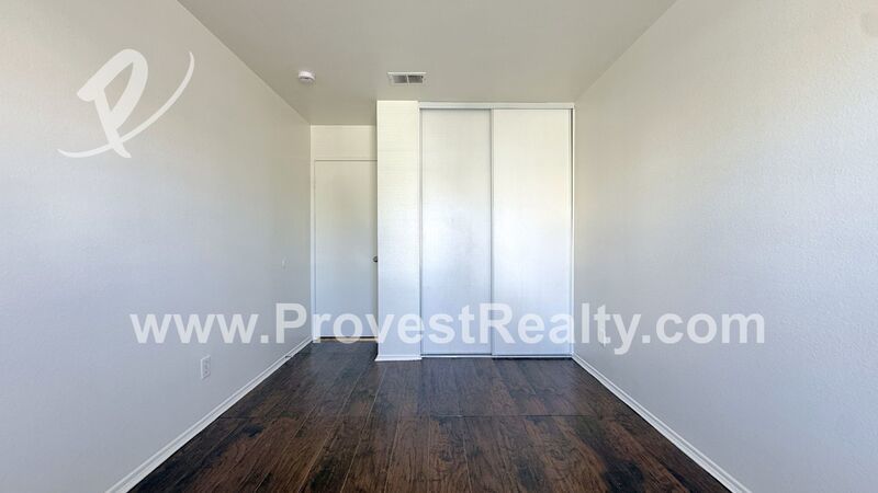 Cozy 3 Bedroom, 2 Bathroom Victorville Home!!! property image