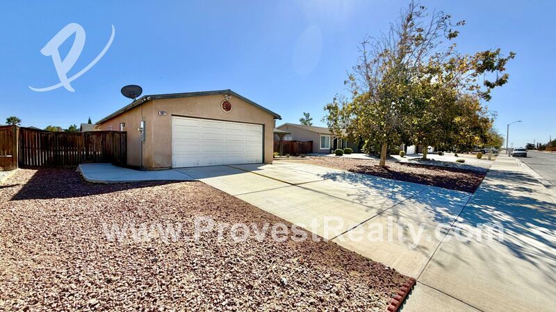 Just Reduced!!! Charming 2 Bedroom, 1 Bathroom Adelanto Home!!! property image