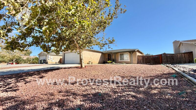 Just Reduced!!! Charming 2 Bedroom, 1 Bathroom Adelanto Home!!! property image