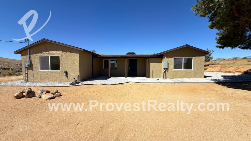 Recently Updated 4 Bedroom, 2 Bathroom Home in Apple Valley!!! property image