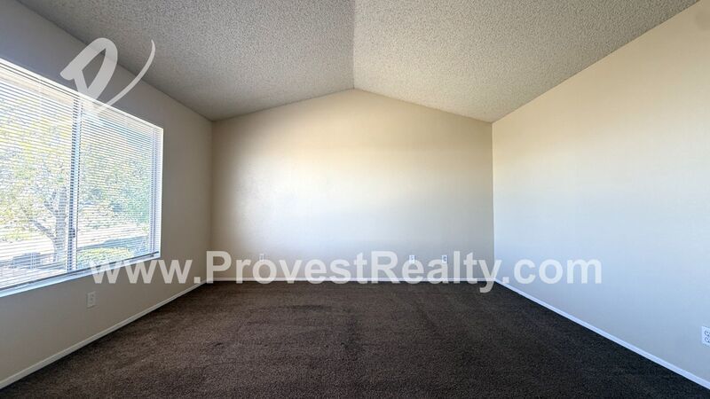 4 Bed, 2.5 Bath Victorville Home!!! property image